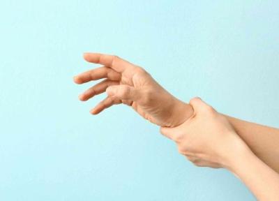 9 علت برای اینکه دست هایتان همواره می لرزد! 2. مولتیپل اسکلروزیس (ام اس)