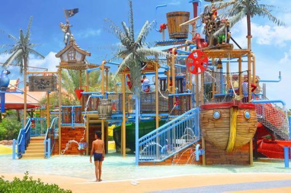 تم پارک آبی اوشن کیش Ocean Water Park