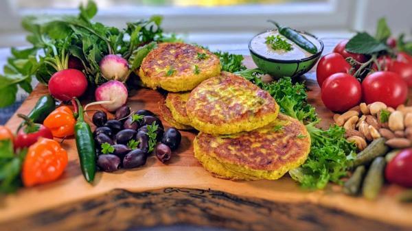 طرز تهیه کوکو سیب زمینی رنده شده؛ خوشمزه، سریع و پف دار طرز تهیه کوکو سیب زمینی رنده شده؛ خوشمزه، سریع و پف دار